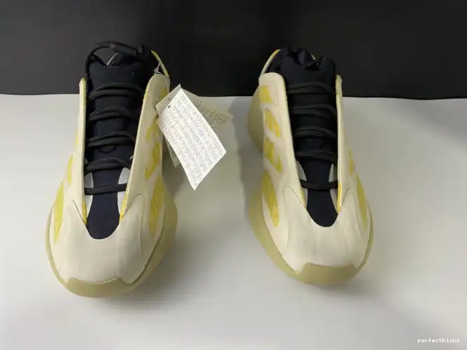 ADIDAS YEEZY 700 SRPHYM